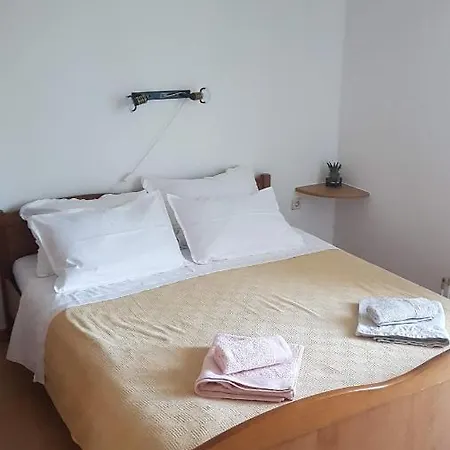 Margareta Apartment *