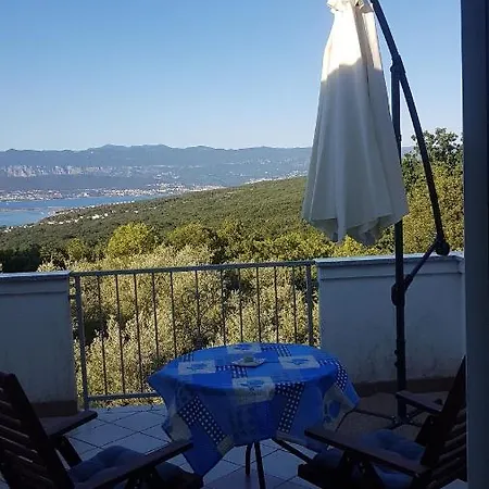 Apartment Margareta Sveti Ivan Dobrinjski